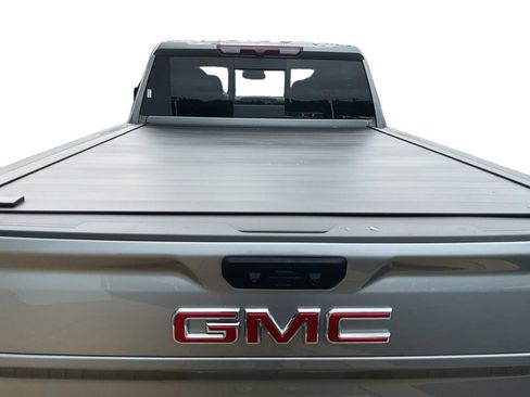 Used 2025 GMC Sierra 2500 SLE w/ SLE Value Package; AWD/4WD image 6