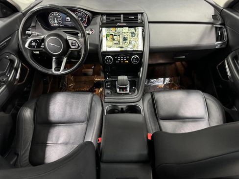 Used 2021 Jaguar E-PACE SE image 13