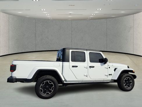 Used 2024 Jeep Gladiator Sport image 5