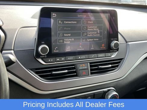 Certified 2024 Nissan Altima 2.5 SR FWD image 12