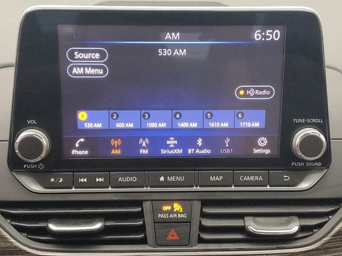 Used 2020 Nissan Altima 2.5 Platinum FWD image 25