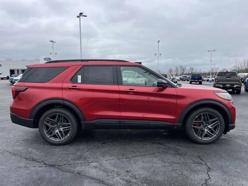 New 2026 Ford Explorer ST image 10