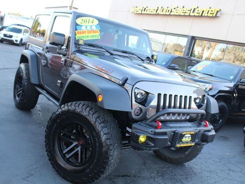 Used 2014 Jeep Wrangler Rubicon image 44