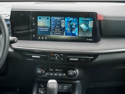 New 2026 Nissan Kicks SV image 14