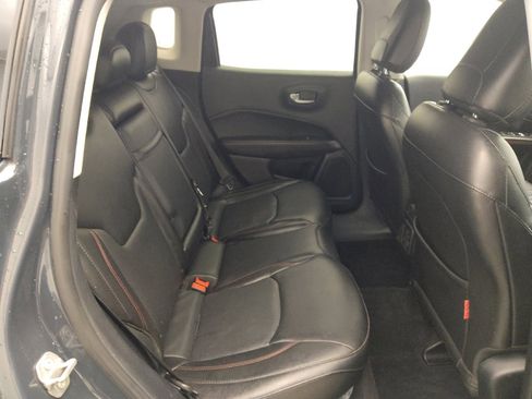 Used 2018 Jeep Compass Trailhawk AWD/4WD image 19