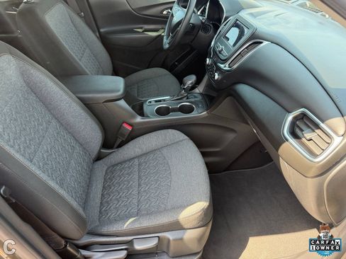 Certified 2023 Chevrolet Equinox LT FWD image 30