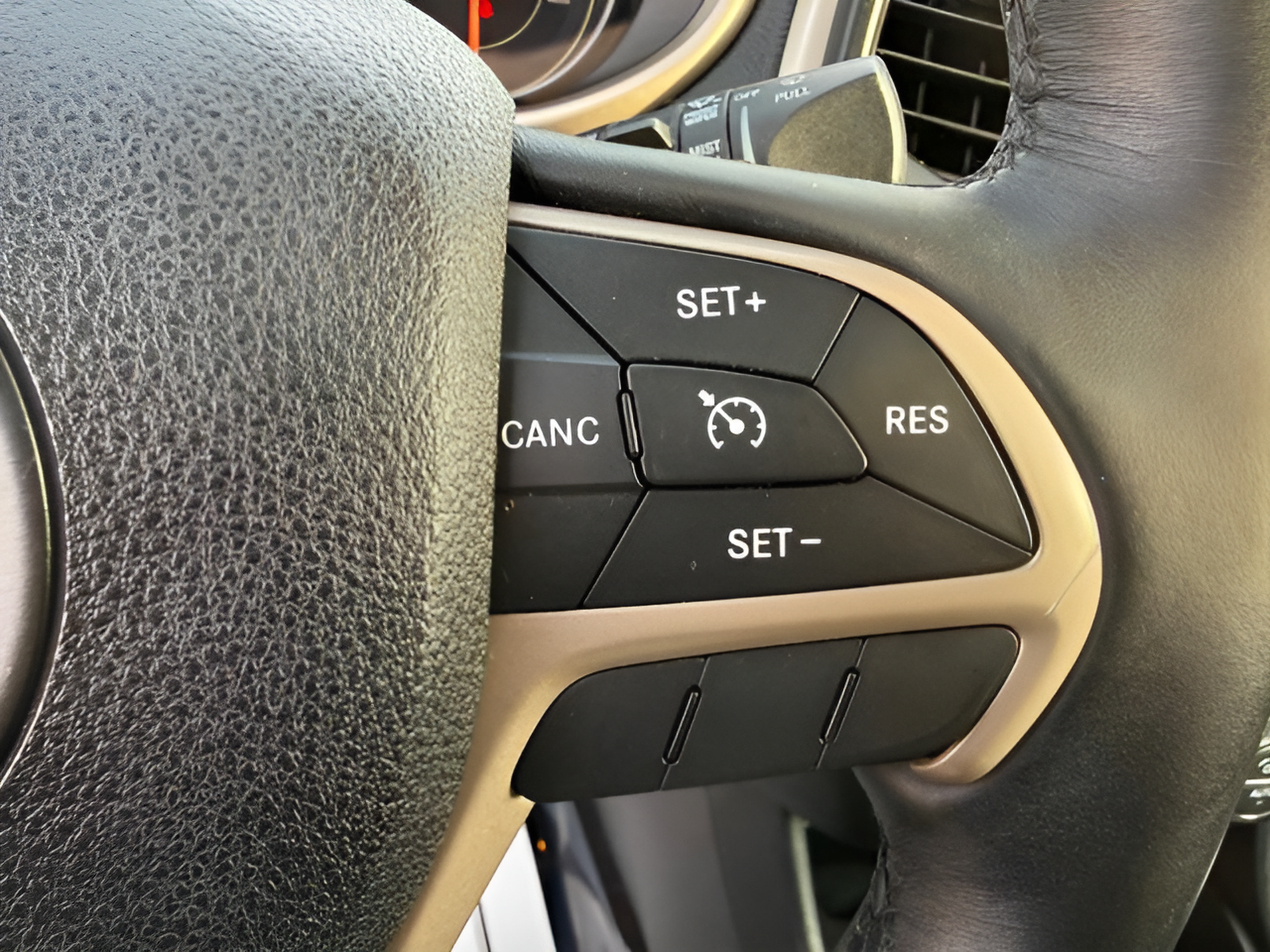 Used 2016 Jeep Cherokee High Altitude AWD/4WD image 20