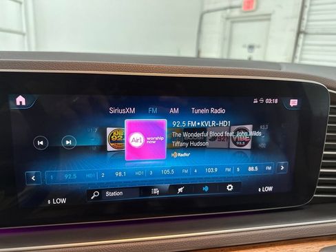 Used 2020 Mercedes-Benz GLE 350 4MATIC image 17