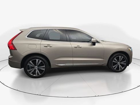 Used 2023 Volvo XC60 B5 Plus w/ Protection Package Premier FWD image 12