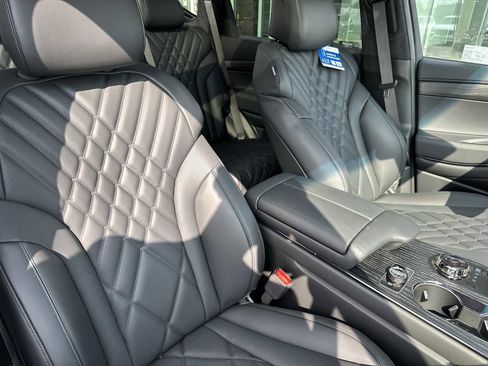 New 2026 Genesis GV80 3.5T Prestige image 30