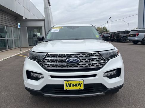 Used 2024 Ford Explorer Limited w/ Limited Technology Package image 3