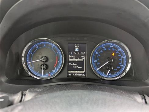 Used 2019 Toyota Corolla XSE image 16