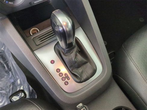 Used 2014 Volkswagen Jetta SE image 14