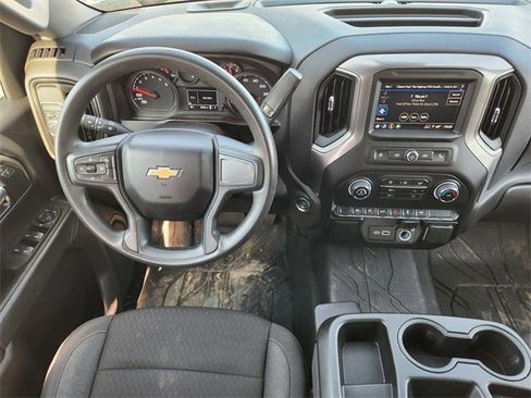Used 2025 Chevrolet Silverado 1500 Custom image 27