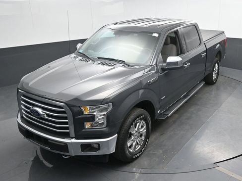 Used 2017 Ford F150 XLT w/ XTR Package image 33