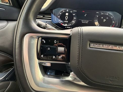 Used 2023 Land Rover Range Rover SE image 35