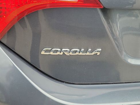 Used 2016 Toyota Corolla LE image 12