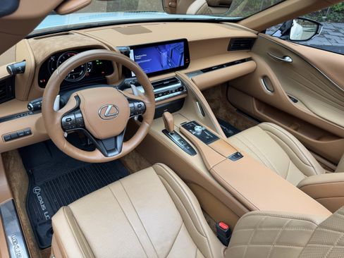 Used 2024 Lexus LC 500 500 image 12