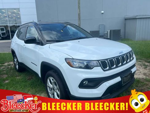 New 2025 Jeep Compass Latitude w/ Convenience Group image 1