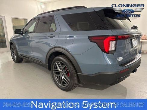 New 2026 Ford Explorer ST-Line w/ ST-Line Street Pack image 6