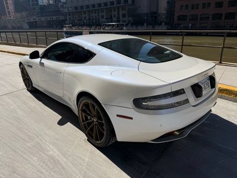 Used 2012 Aston Martin Virage Coupe RWD image 2