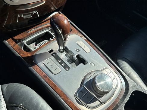 Used 2010 Hyundai Genesis 4.6 w/ Technology Pkg 5 image 23