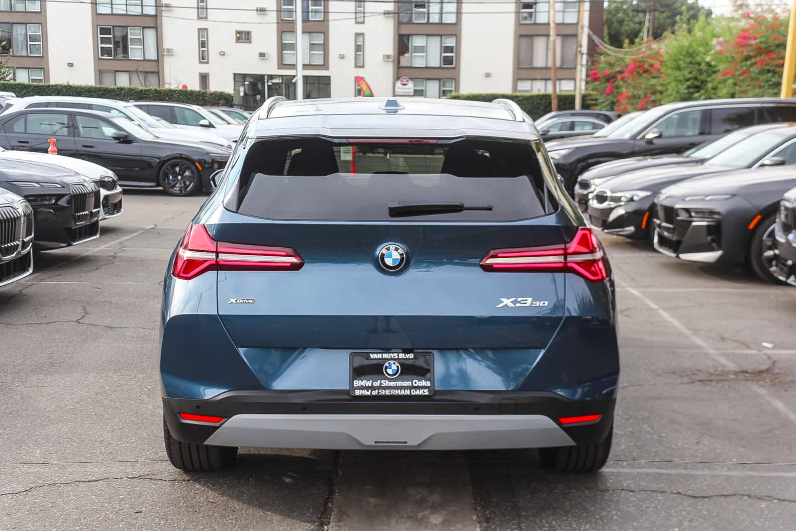 Used 2026 BMW X3 xDrive30i w/ Premium Package AWD/4WD image 9