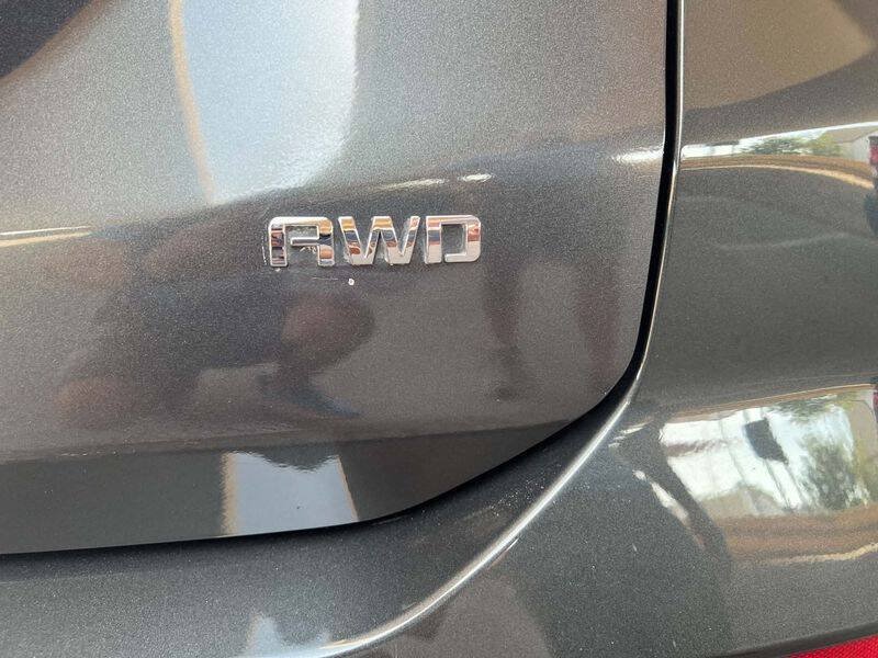 Used 2018 Chevrolet Equinox LS AWD/4WD image 43