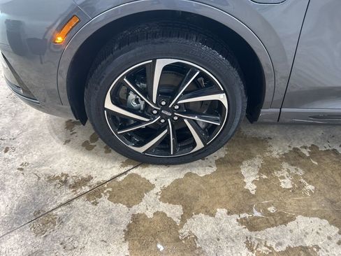 New 2025 Lincoln Corsair Grand Touring w/ Rear Removable Package Tray image 30