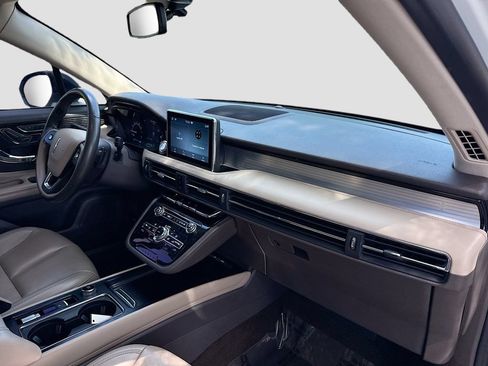 Used 2021 Lincoln Corsair FWD image 29