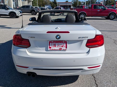 Used 2019 BMW 230i xDrive Convertible w/ Convenience Package image 6