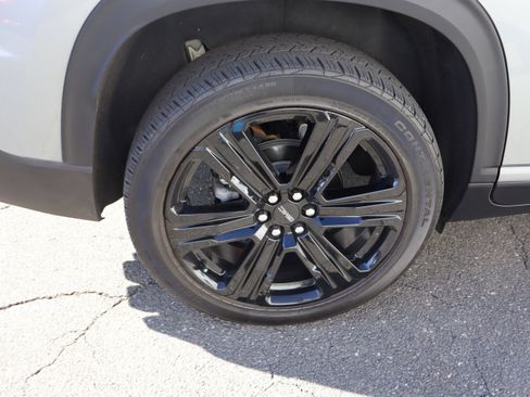 Used 2024 GMC Acadia Elevation w/ Black Edition image 40