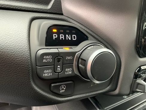 New 2026 RAM 1500 Big Horn w/ Night Edition AWD/4WD image 17