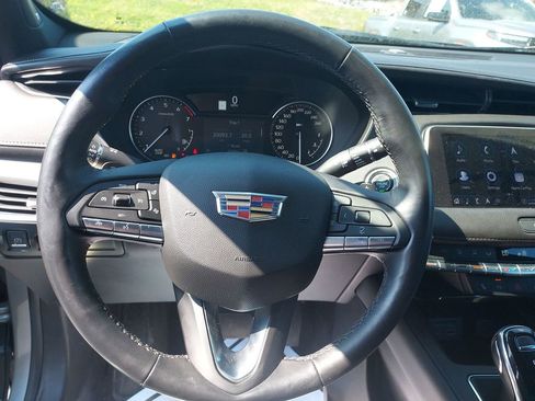 Used 2023 Cadillac XT4 Premium Luxury w/ Sun And Sound Package image 20