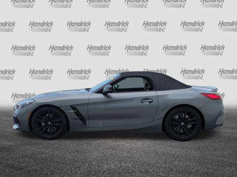 Certified 2024 BMW Z4 M40i w/ Premium Package RWD image 7
