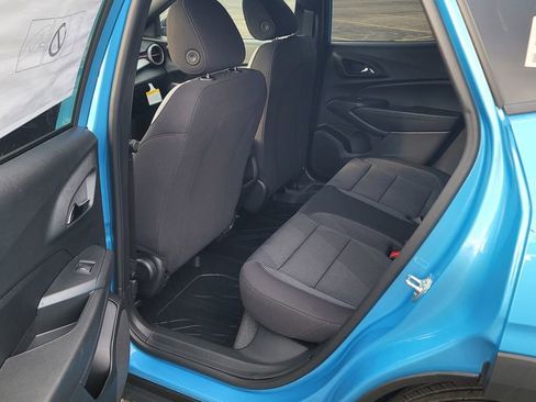 New 2026 Chevrolet Trax RS w/ Driver Confidence Package FWD image 25