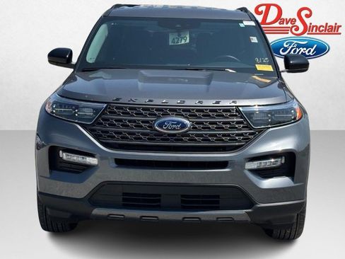 Used 2024 Ford Explorer XLT w/ Equipment Group 202A AWD/4WD image 2