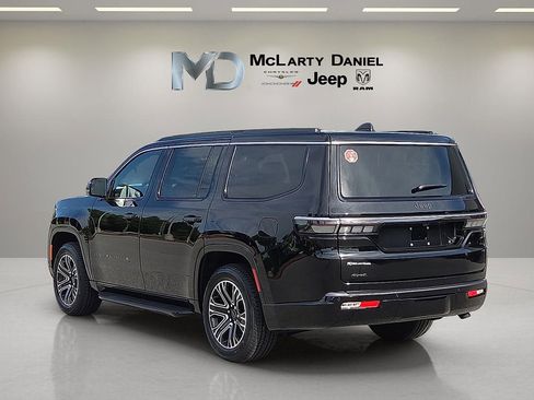 New 2026 Jeep Grand Wagoneer 4WD w/ HD Trailer Tow Package image 4