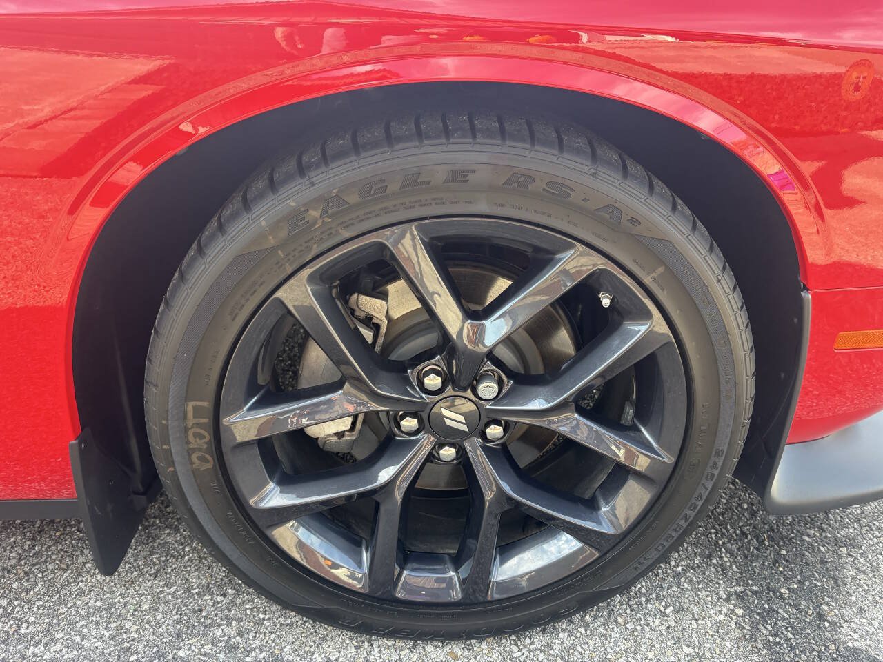 Used 2022 Dodge Challenger R/T w/ Plus Package RWD image 15