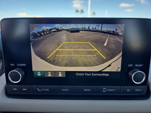 Certified 2024 Honda HR-V LX image 18