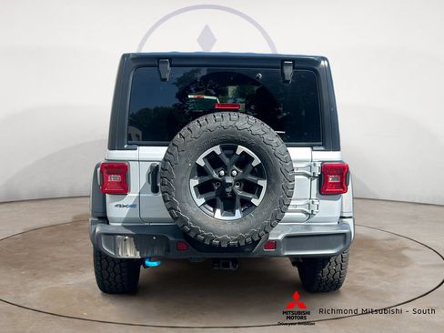 Used 2024 Jeep Wrangler Unlimited Rubicon 4xe AWD/4WD image 4