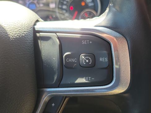 Used 2023 RAM 1500 Laramie AWD/4WD image 18