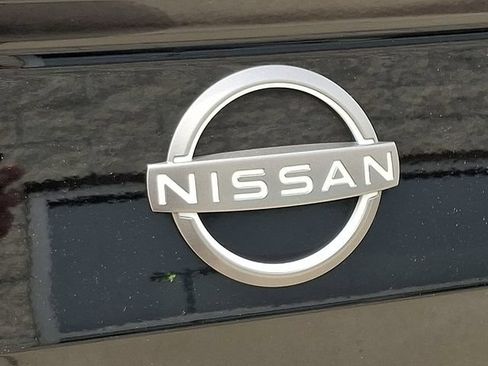 Used 2024 Nissan Altima 2.5 SR w/ SR Premium Package FWD image 9