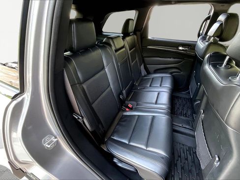Used 2019 Jeep Grand Cherokee High Altitude AWD/4WD image 24