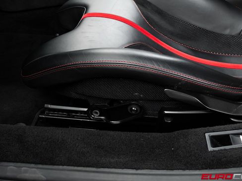 Used 2020 Ferrari F8 Tributo image 51