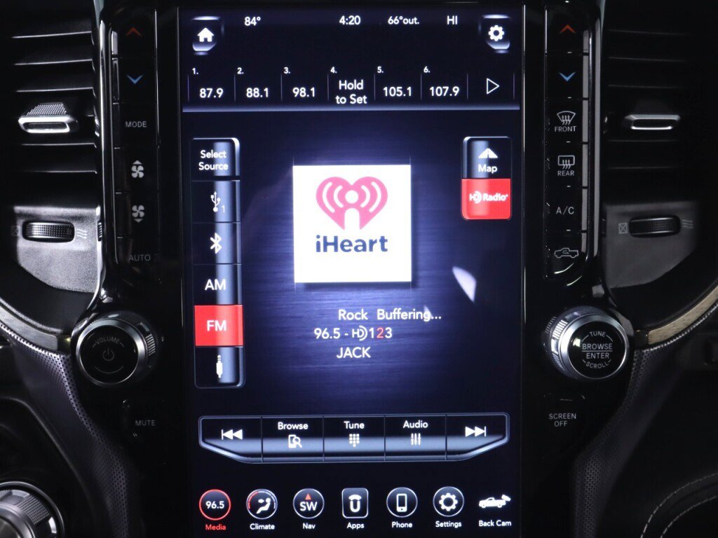 Used 2020 RAM 1500 Limited AWD/4WD image 17