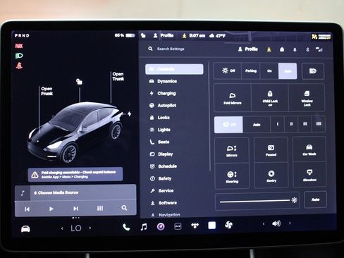 Used 2021 Tesla Model Y Long Range image 28