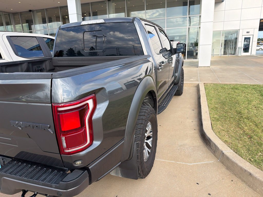 Used 2018 Ford F150 Raptor w/ Equipment Group 802A Luxury AWD/4WD image 5