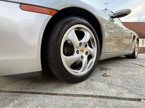 Used 2001 Porsche Boxster RWD image 33