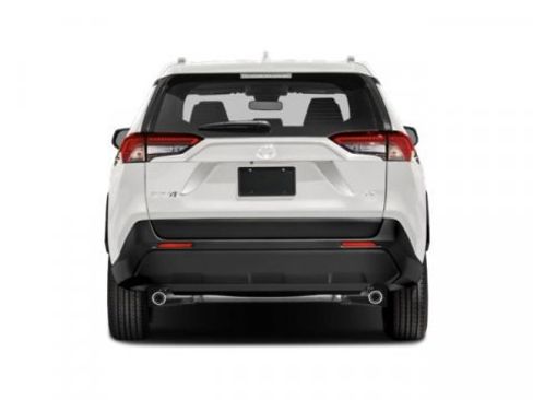 Certified 2021 Toyota RAV4 LE AWD/4WD image 5
